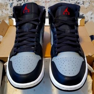 Jordan One Mid